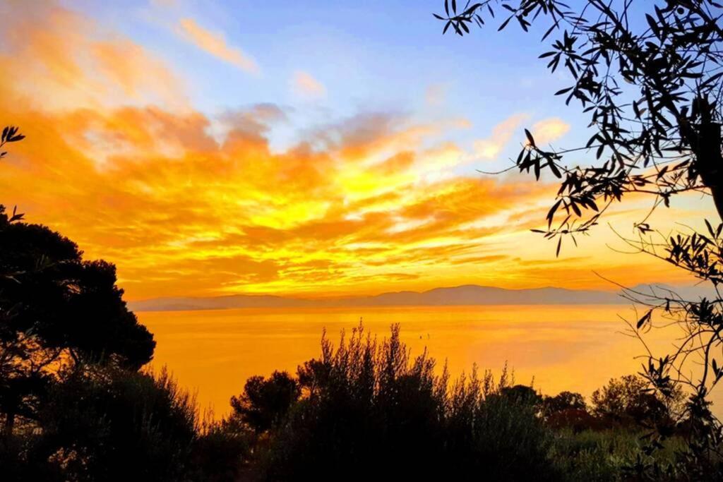 Bellavista La Tua Romantica Vacanza Sul Trasimeno Кастильоне-дель-Лаго Экстерьер фото