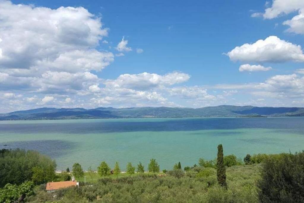 Апартаменты Bellavista La Tua Romantica Vacanza Sul Trasimeno Кастильоне-дель-Лаго Экстерьер фото